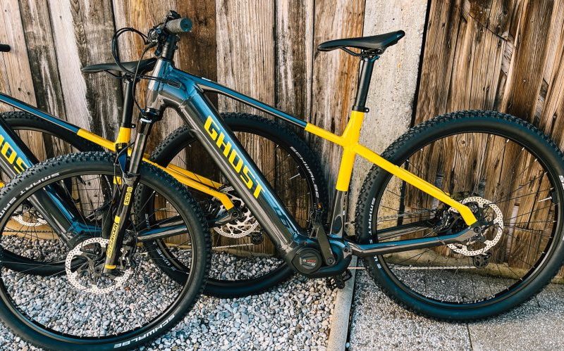 E-bike rent Slovenia - cycling path on Karst